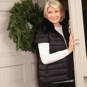 Martha Stewart Black Down Puffer Jacket, Short Sleeve, Pockets, Size 1X